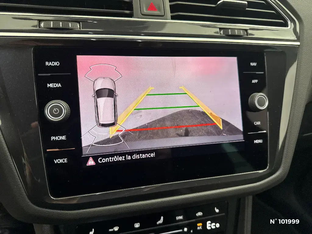 VOLKSWAGEN TIGUAN II - Miniature 9