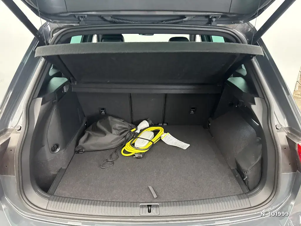 VOLKSWAGEN TIGUAN II - Miniature 10