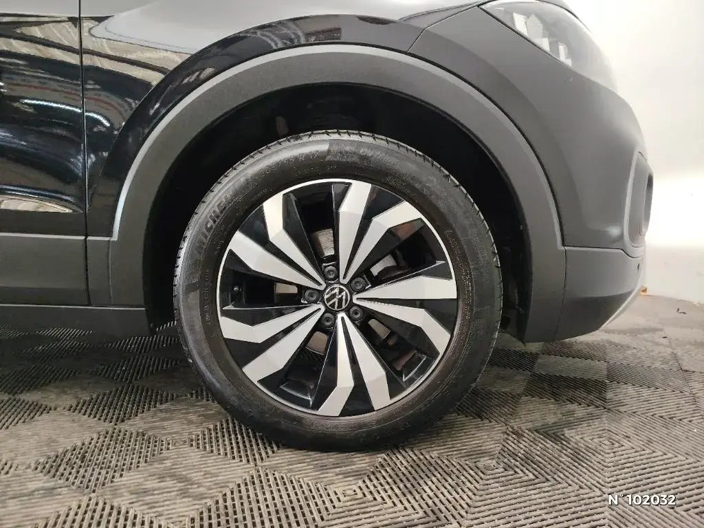 VOLKSWAGEN T-CROSS - Miniature 5