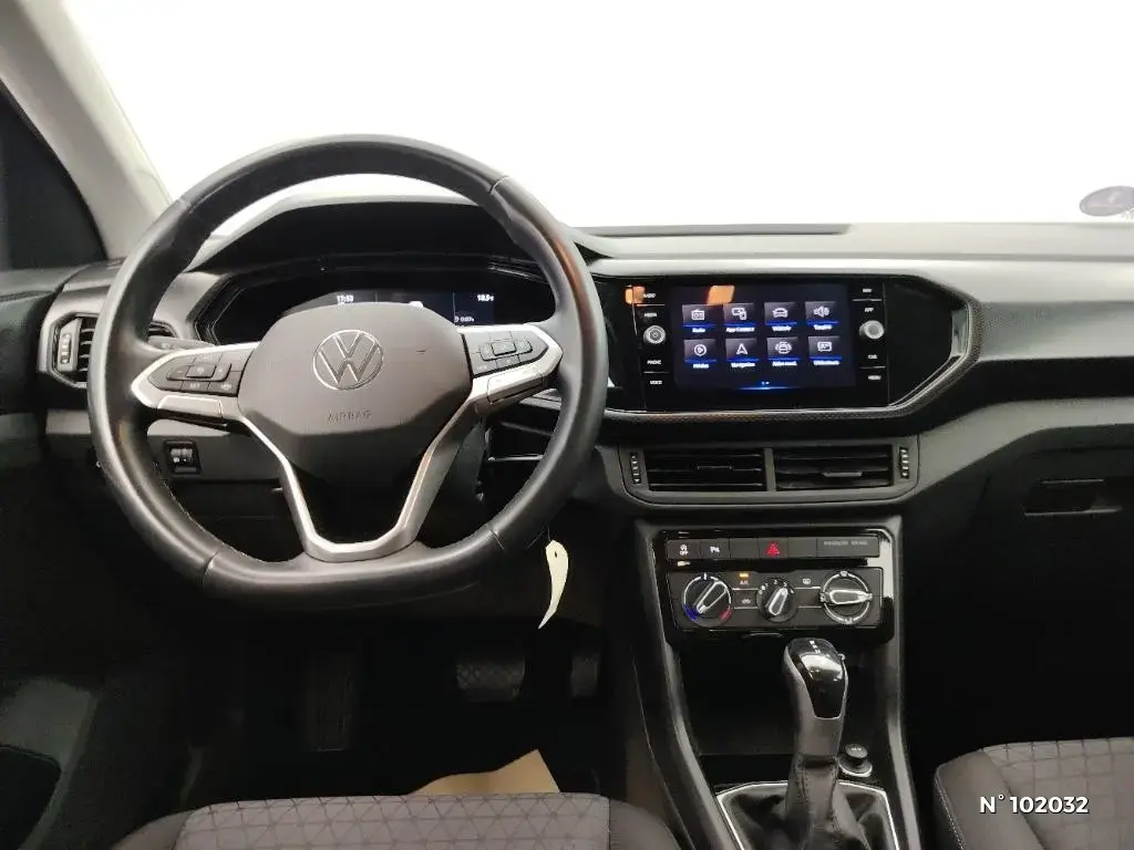 VOLKSWAGEN T-CROSS - Miniature 6