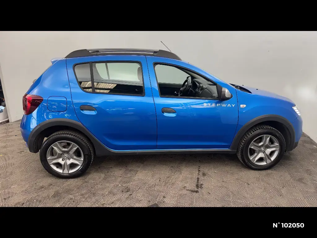 DACIA SANDERO II - Miniature 3