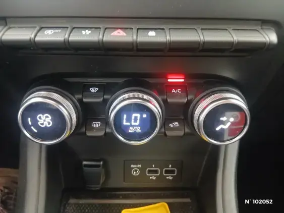 RENAULT CAPTUR II - voiture d'occasion - Photo 15