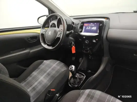 PEUGEOT 108 - voiture d'occasion - Photo 10
