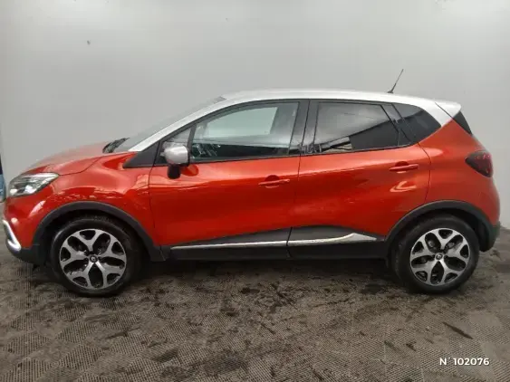 RENAULT CAPTUR - voiture d'occasion - Photo 2