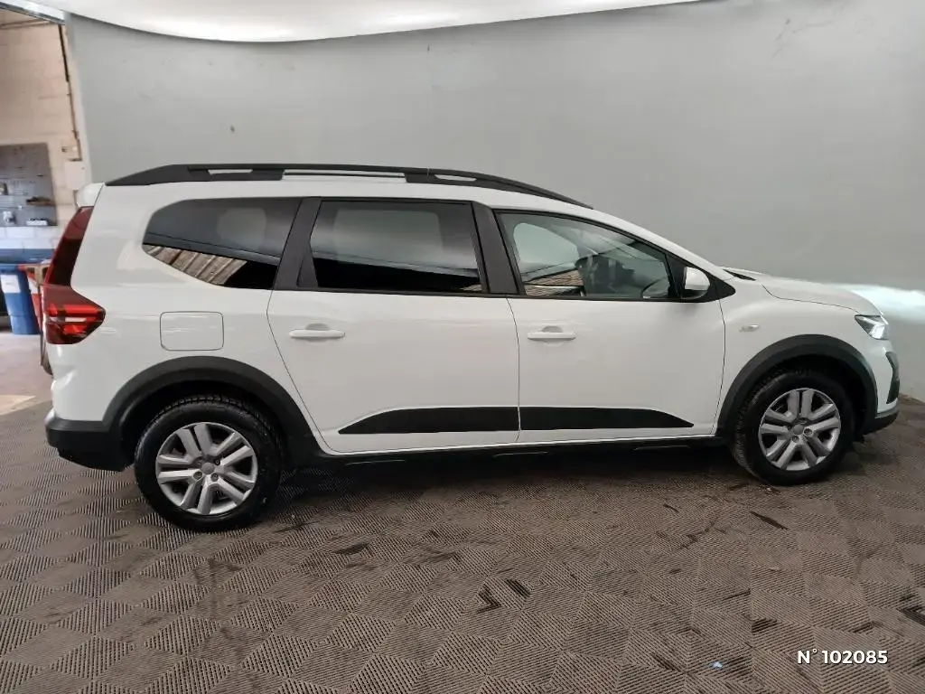 DACIA JOGGER - Miniature 3