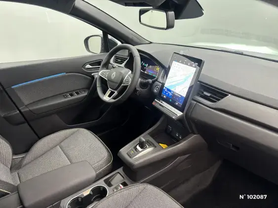 RENAULT CAPTUR II - voiture d'occasion - Photo 10