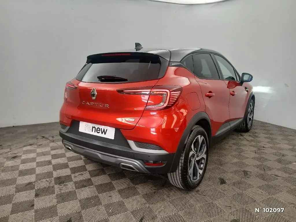 RENAULT CAPTUR II - Miniature 2