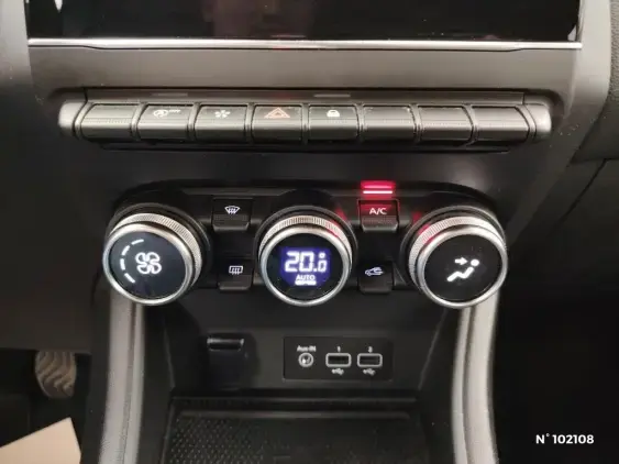 RENAULT CAPTUR II - voiture d'occasion - Photo 15