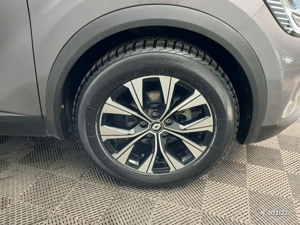 RENAULT CAPTUR II - Miniature 5