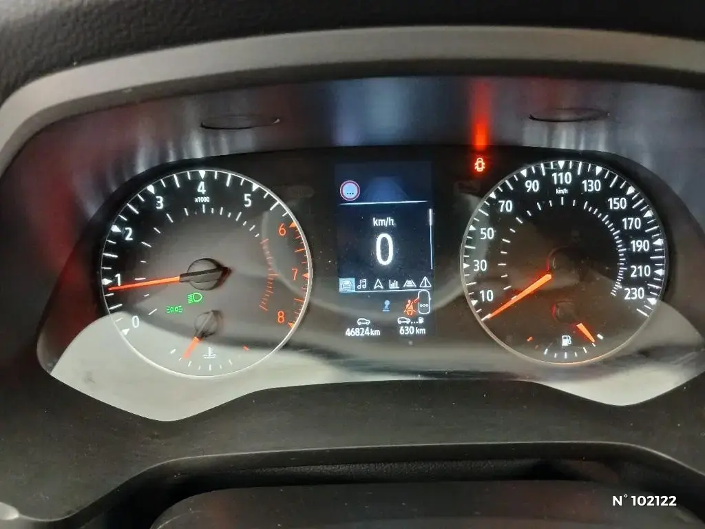 RENAULT CAPTUR II - Miniature 8
