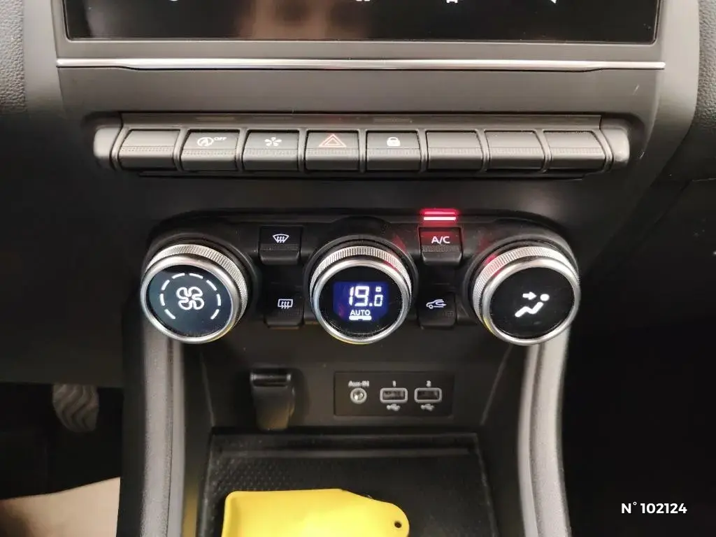 RENAULT CAPTUR II - Miniature 11