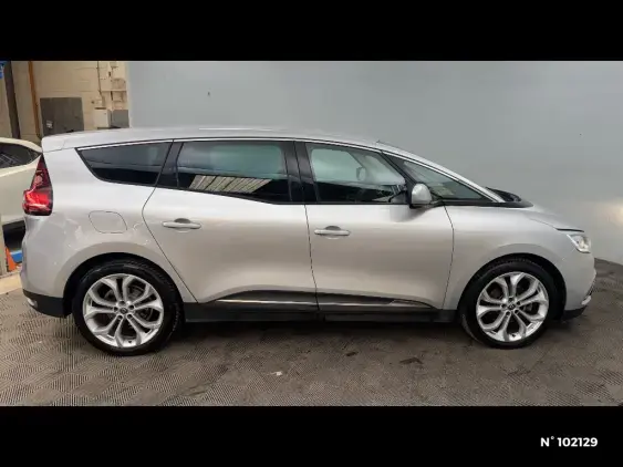RENAULT GRAND SCENIC IV - voiture d'occasion - Photo 5