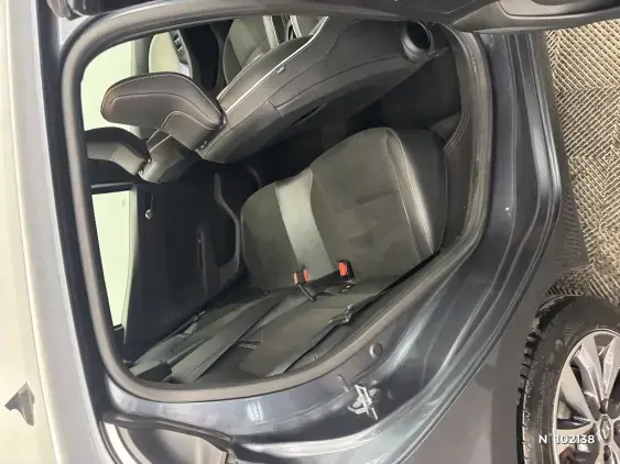 RENAULT CLIO V - voiture d'occasion - Photo 11