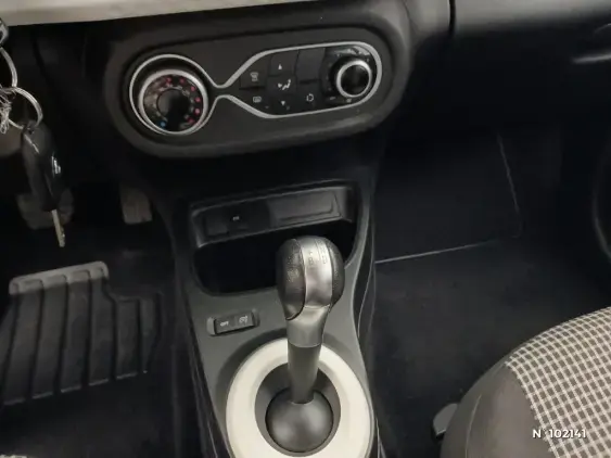 RENAULT TWINGO ELECTRIQUE III - voiture d'occasion - Photo 14
