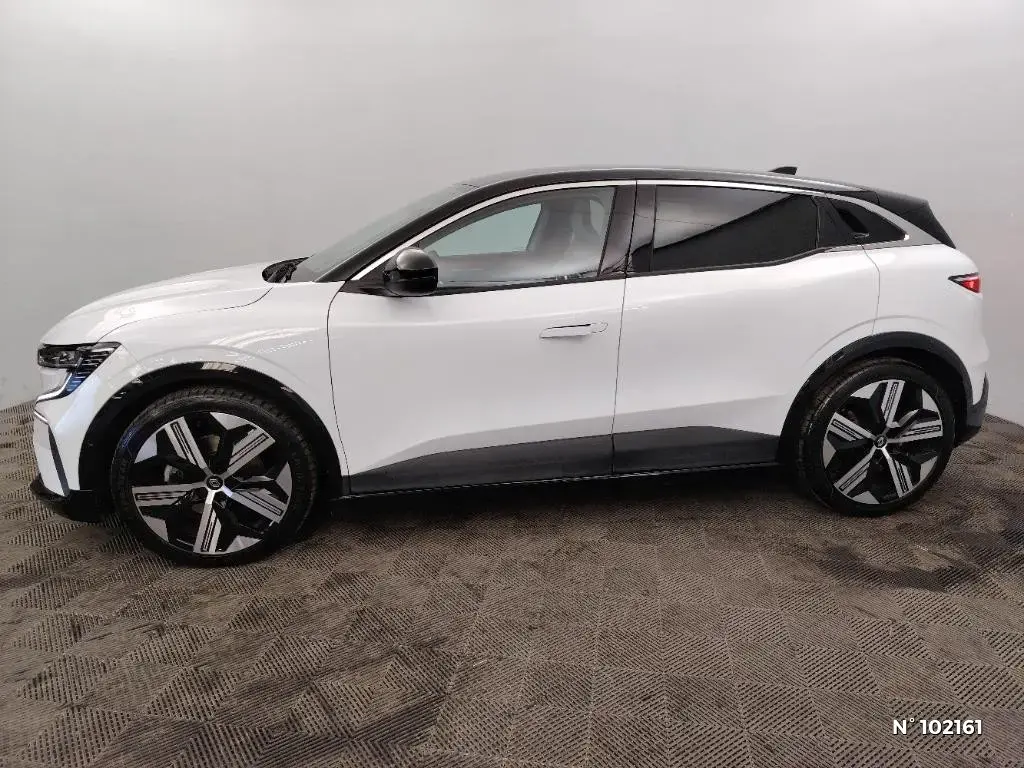 RENAULT MEGANE V - Miniature 4