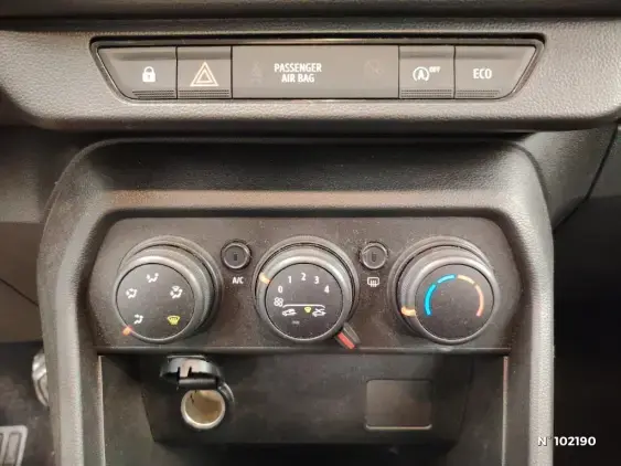 DACIA SANDERO III - voiture d'occasion - Photo 15