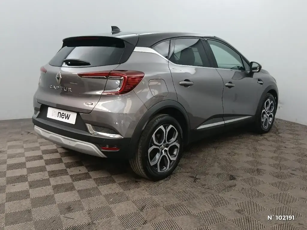 RENAULT CAPTUR II - Miniature 2
