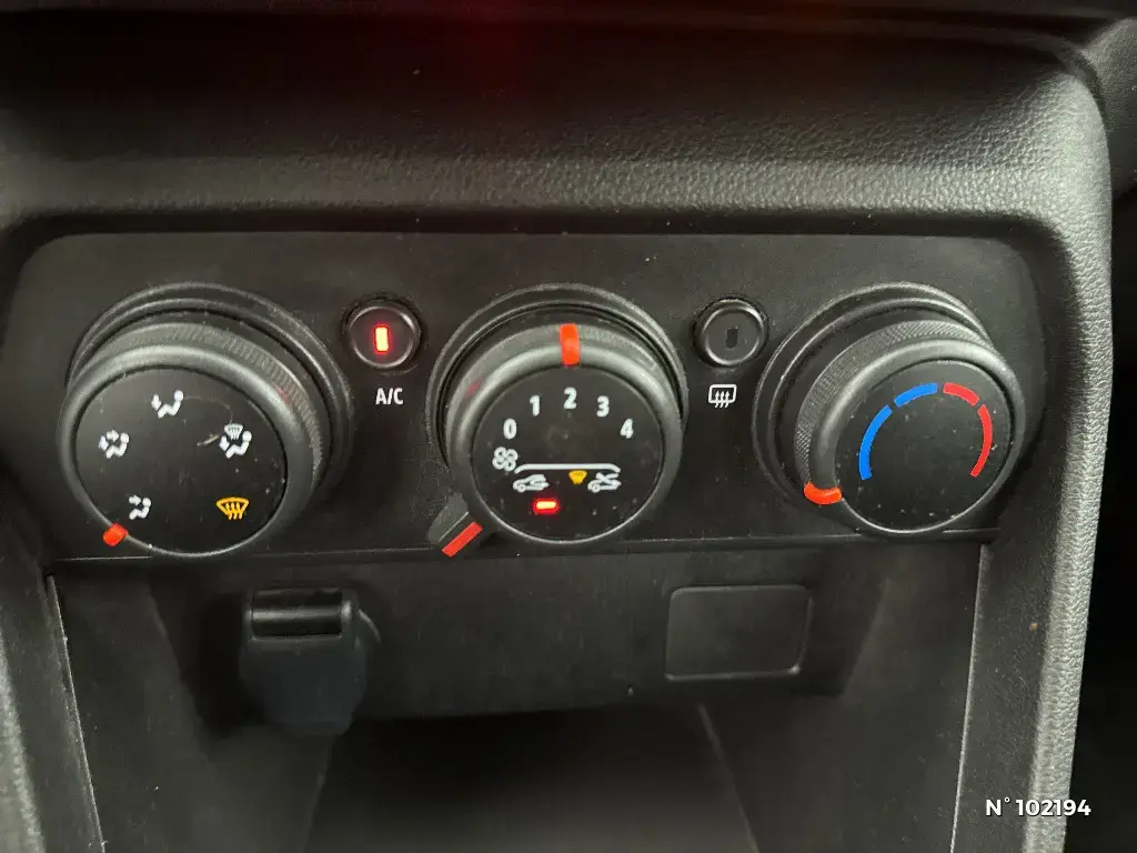DACIA SANDERO III - Miniature 10
