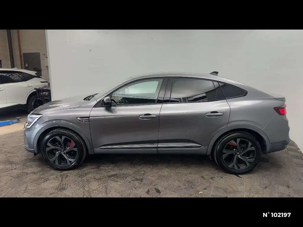 RENAULT ARKANA - Miniature 4