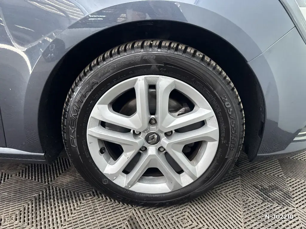 RENAULT MEGANE IV - Miniature 5