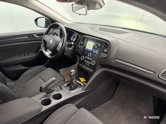 RENAULT MEGANE IV - voiture d'occasion - Photo 10