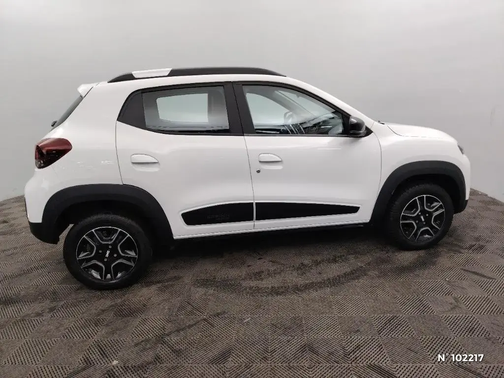 DACIA SPRING - Miniature 3