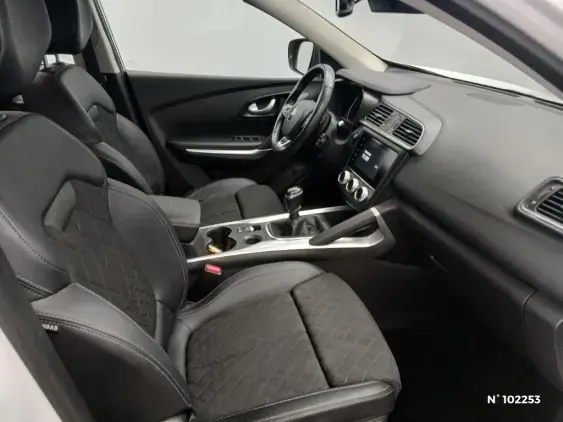 RENAULT KADJAR - voiture d'occasion - Photo 10