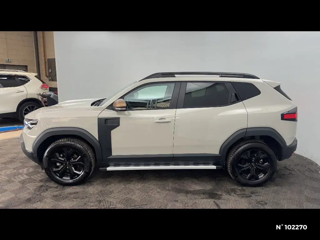 DACIA DUSTER III - Miniature 4