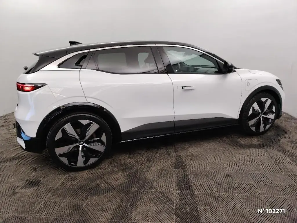 RENAULT MEGANE V - Miniature 3