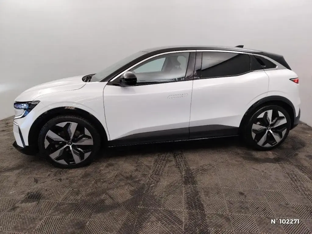 RENAULT MEGANE V - Miniature 4