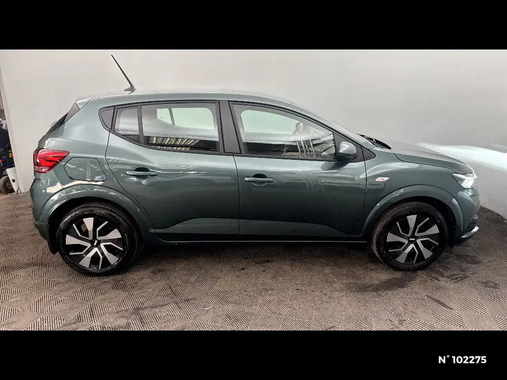 DACIA SANDERO III - Miniature 3
