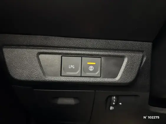 DACIA SANDERO III - voiture d'occasion - Photo 15