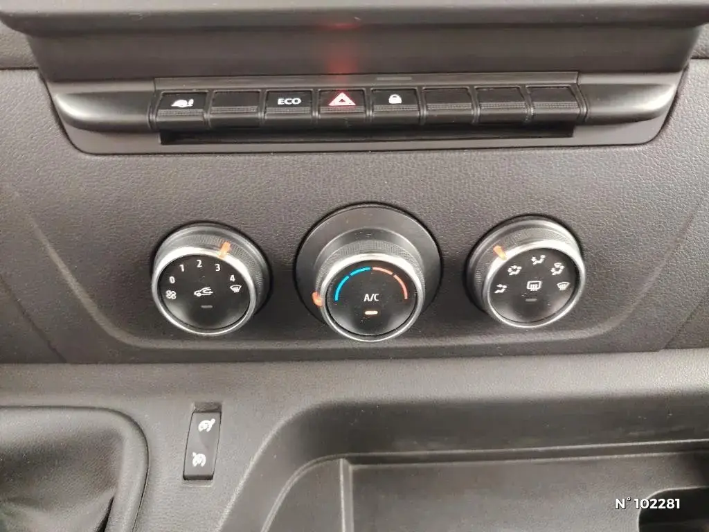 RENAULT MASTER III - Miniature 9