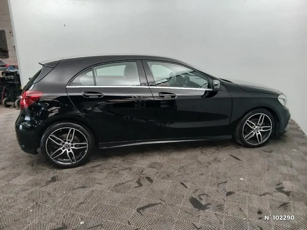 MERCEDES-BENZ CLASSE A III - Miniature 3