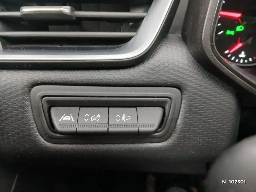 RENAULT CLIO V - Miniature 10