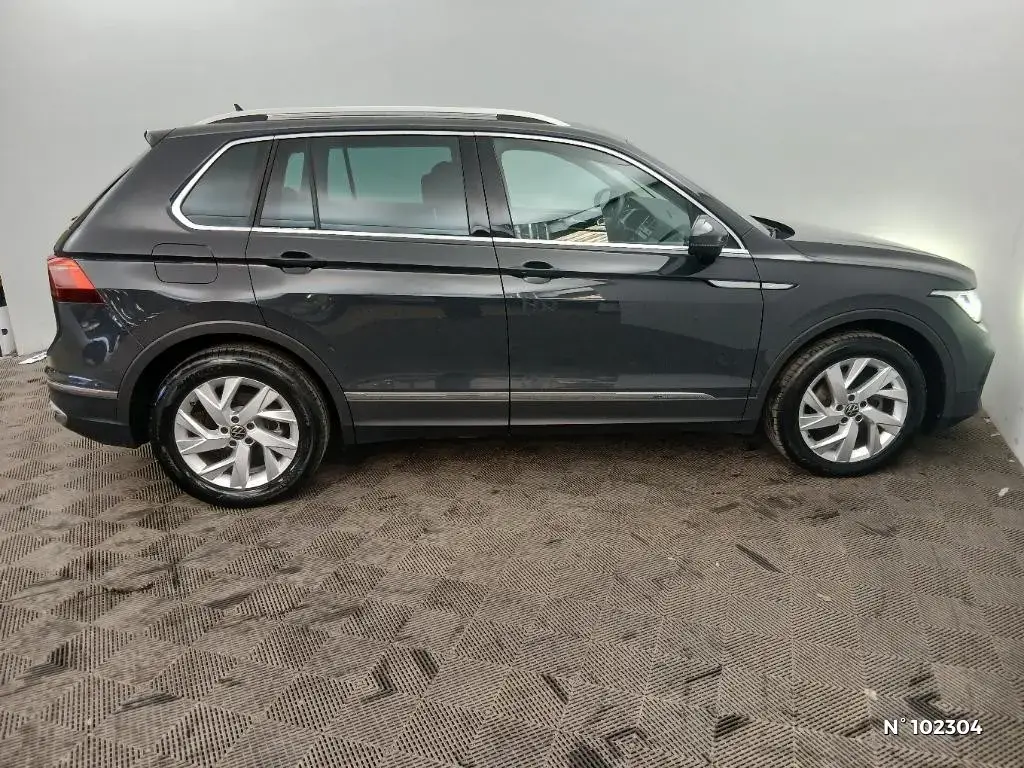 VOLKSWAGEN TIGUAN II - Miniature 3