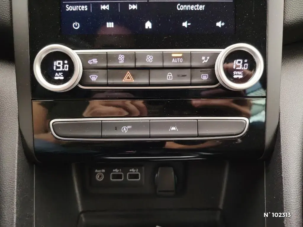 RENAULT MEGANE IV - Miniature 11