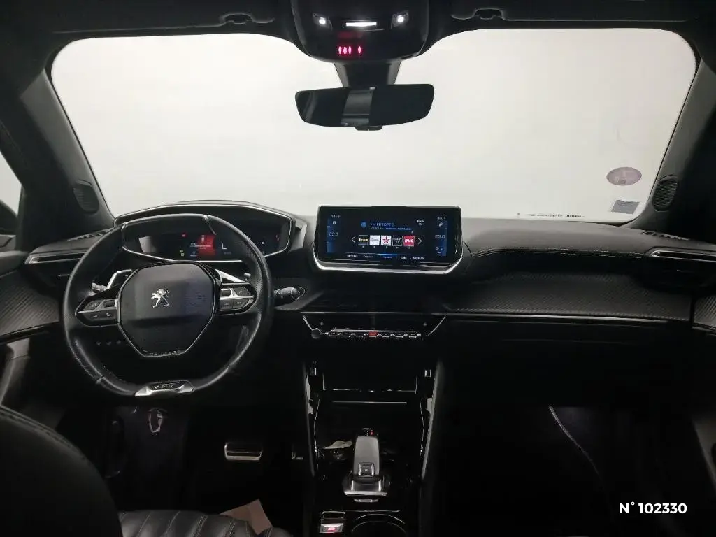 PEUGEOT 2008 II - Miniature 6