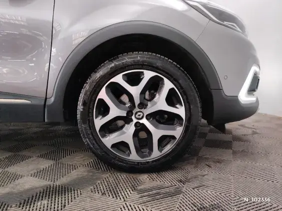 RENAULT CAPTUR - voiture d'occasion - Photo 8