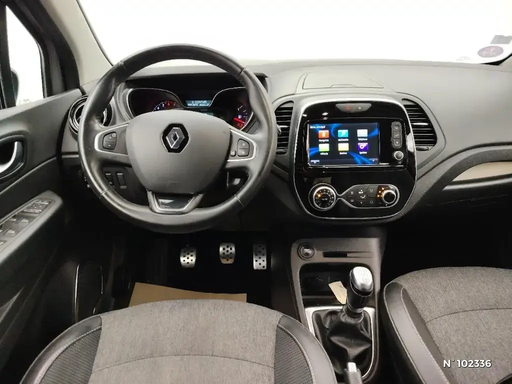 RENAULT CAPTUR - Miniature 6