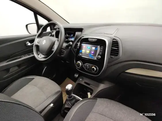 RENAULT CAPTUR - voiture d'occasion - Photo 10