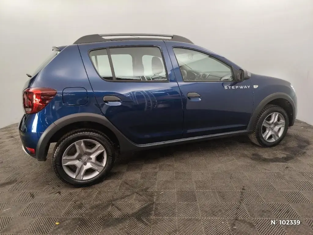 DACIA SANDERO II - Miniature 3