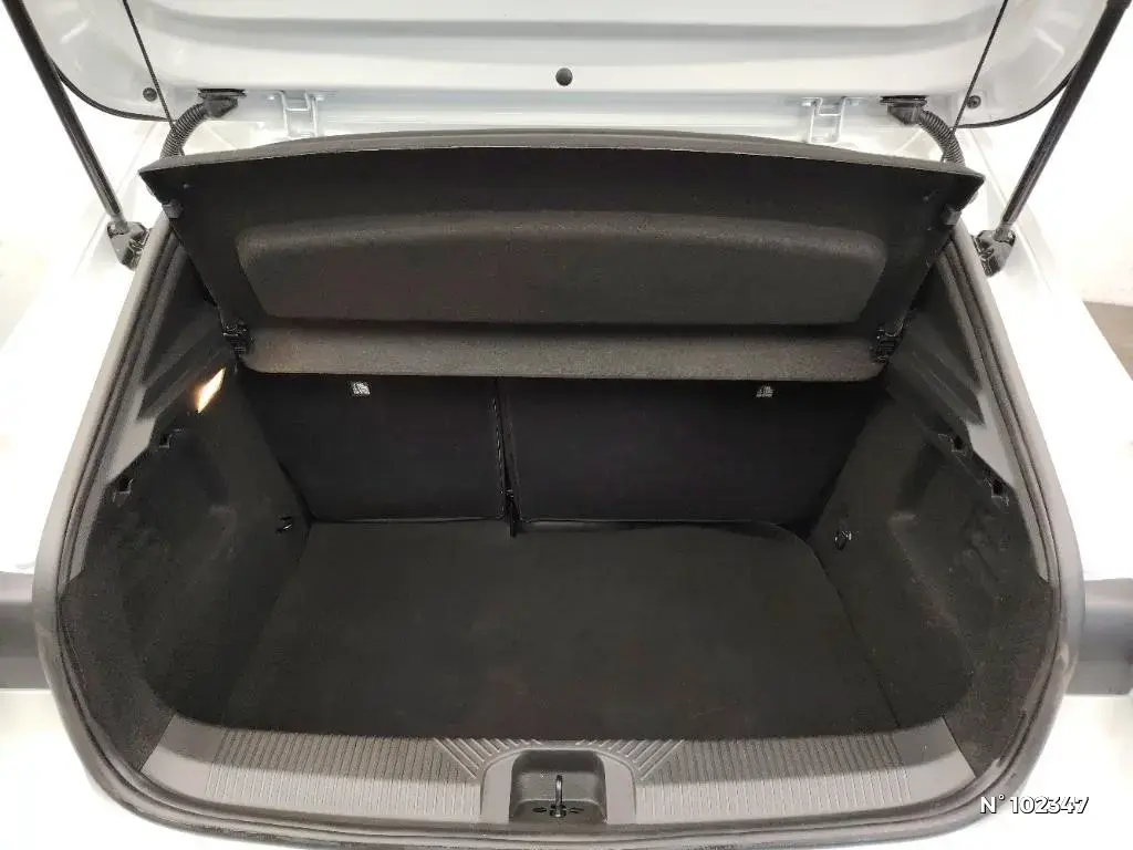 RENAULT CLIO VI - Miniature 10