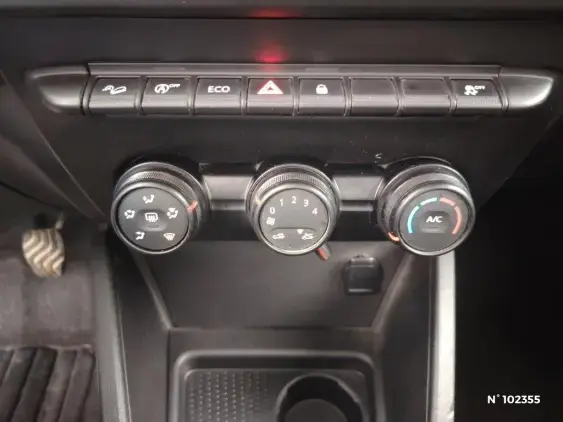 DACIA DUSTER II - voiture d'occasion - Photo 14
