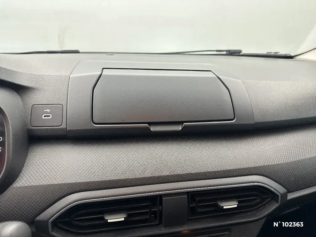 DACIA SANDERO III - Miniature 7