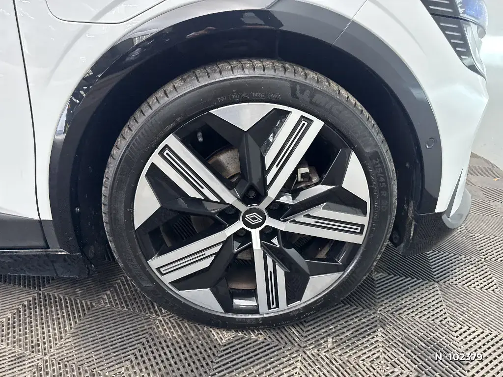 RENAULT MEGANE V - Miniature 5