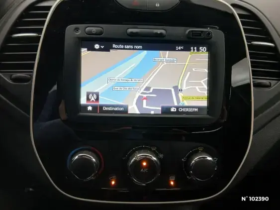 RENAULT CAPTUR - voiture d'occasion - Photo 13