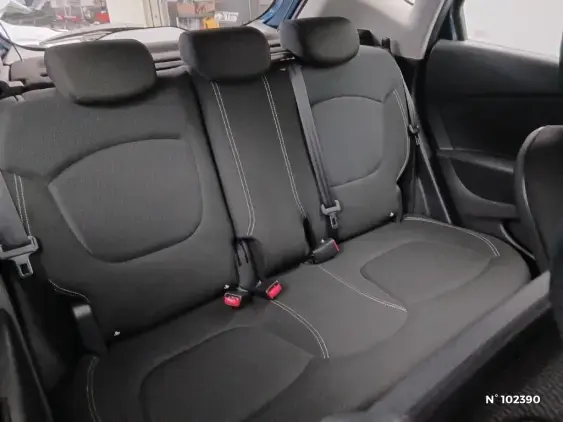 RENAULT CAPTUR - voiture d'occasion - Photo 11