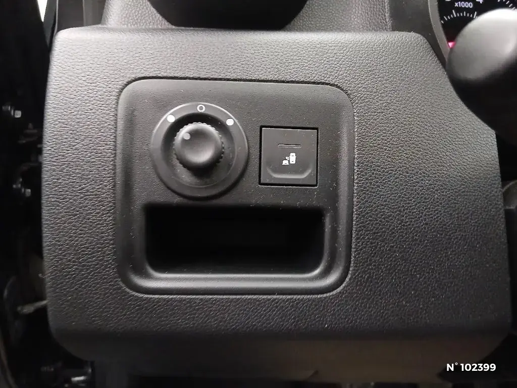 DACIA DUSTER II - Miniature 11