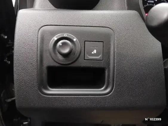 DACIA DUSTER II - voiture d'occasion - Photo 15